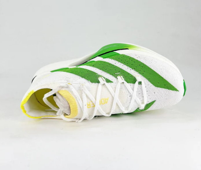 UrbanFit Men's White & Green Performance Running Shoes – Stylish Athletic Sports