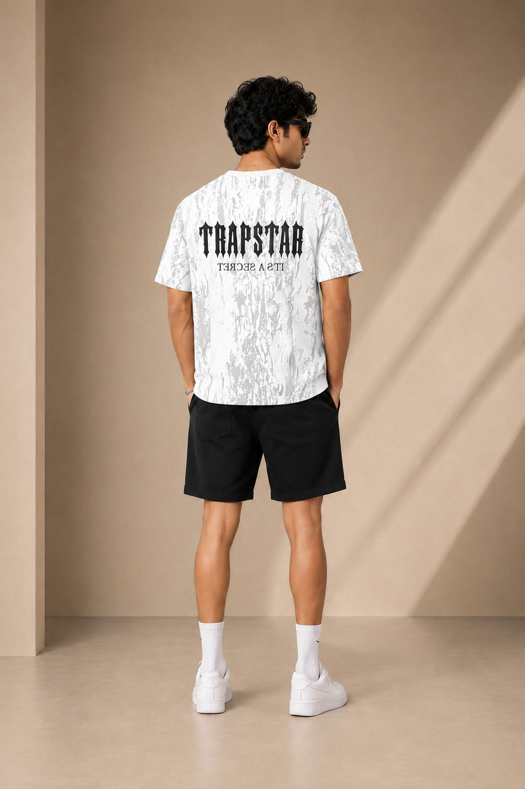 UrbanFit Men's White Graphic Oversized T-Shirt – Premium Streetwear Casual Tee