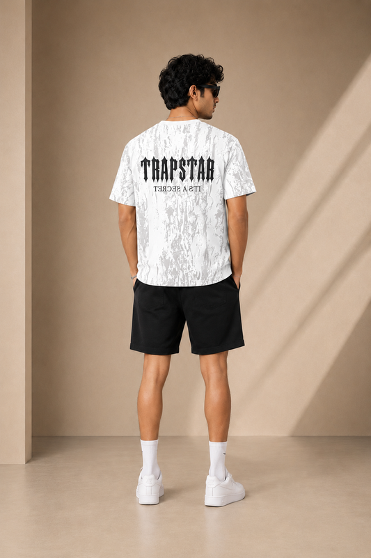 UrbanFit Men's White Graphic Oversized T-Shirt – Premium Streetwear Casual Tee