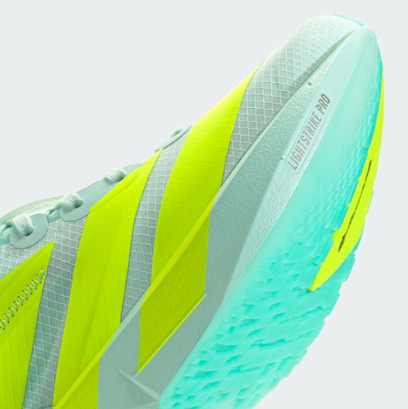 UrbanFit Men's Aqua Blue & Neon Yellow Performance Running Shoes – Lightweight Athletic Sports